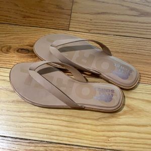 Sorel flip flops
